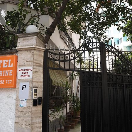 טיראנה Mandarine Hostel מראה חיצוני תמונה