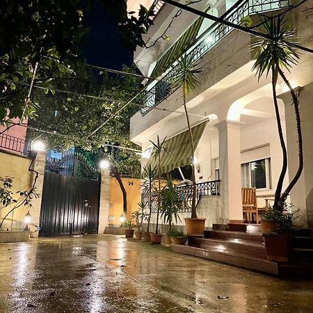 טיראנה Mandarine Hostel מראה חיצוני תמונה