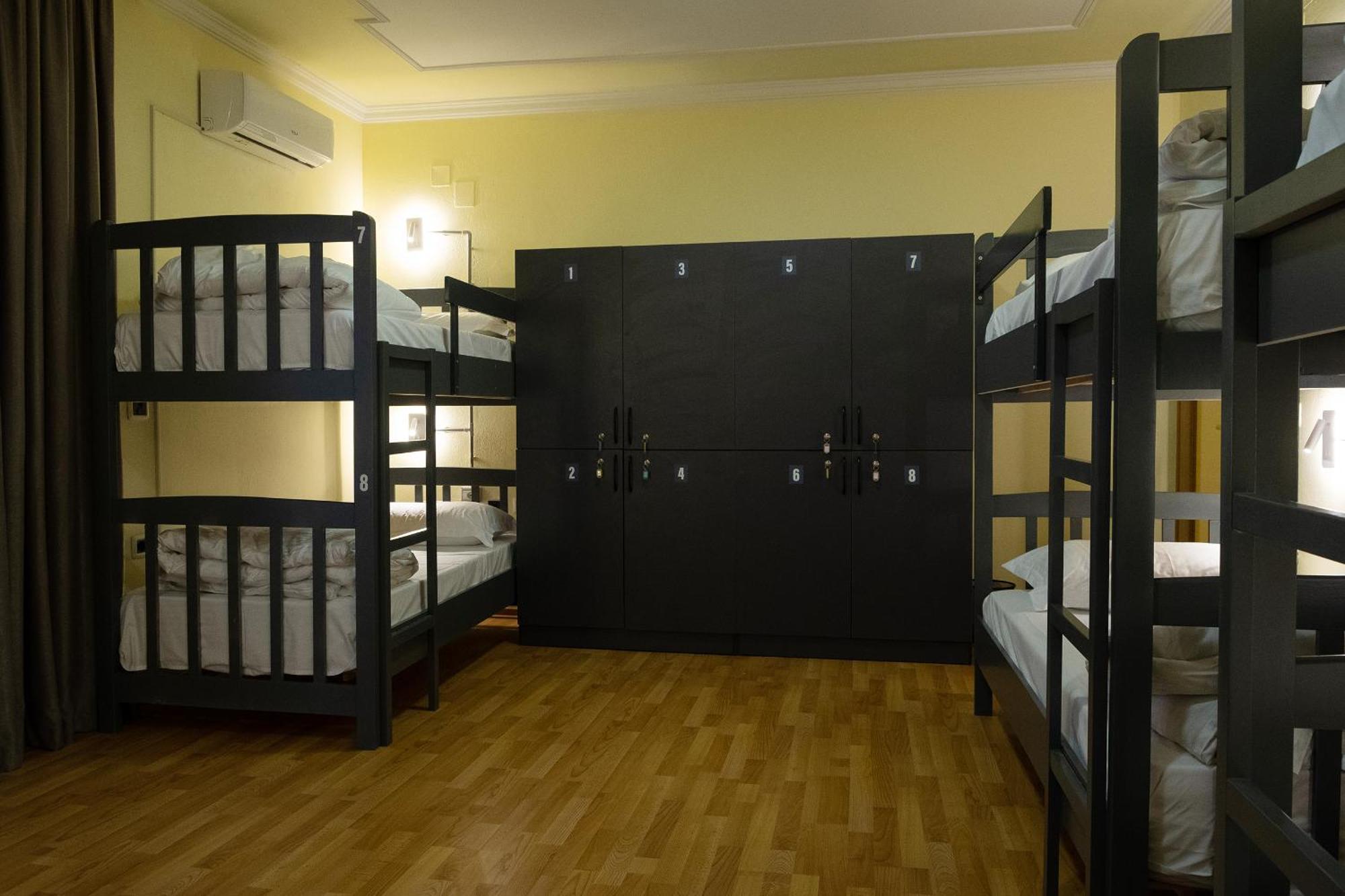 טיראנה Mandarine Hostel מראה חיצוני תמונה